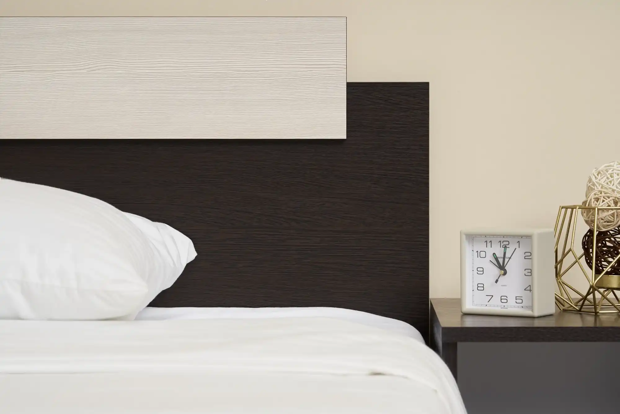 Эко Кровать 120 с ДСП настилом Венге/лоредо