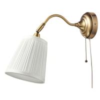 ÅRSTID Светильник 503.213.86 настенный из латуни / белая светодиодная лампа E14 250 люмен IKEA